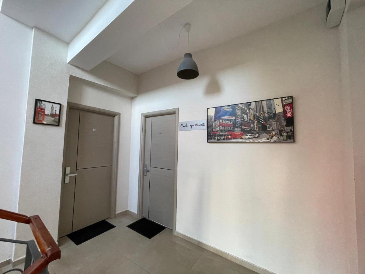 Engels Apartment คลูจ-นาโปกา ภายนอก รูปภาพ