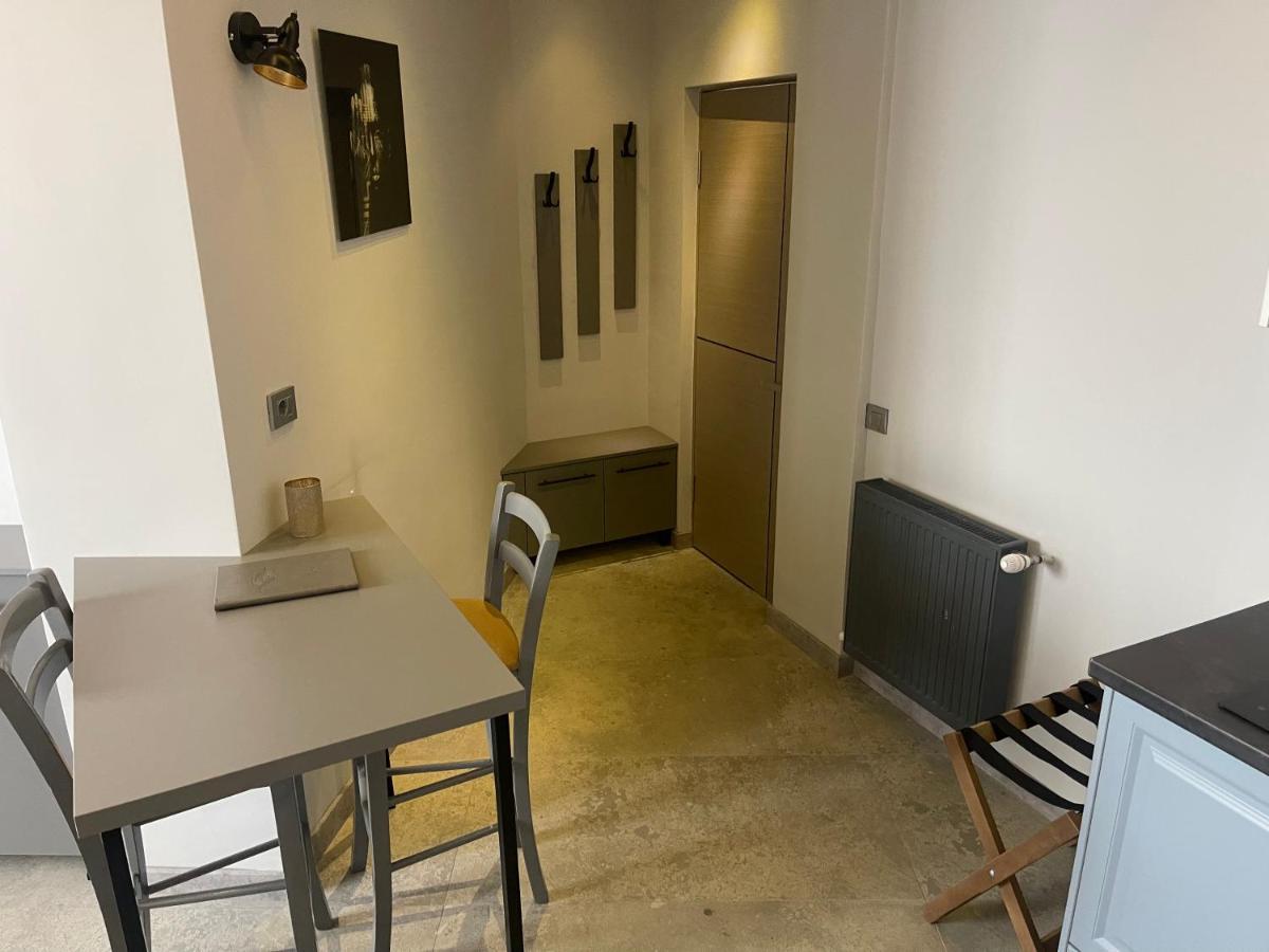 Engels Apartment คลูจ-นาโปกา ภายนอก รูปภาพ